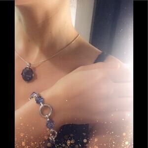 Blue stone necklace with bracelet